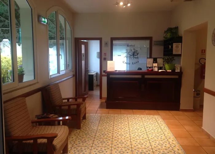 Отель Conte Luna