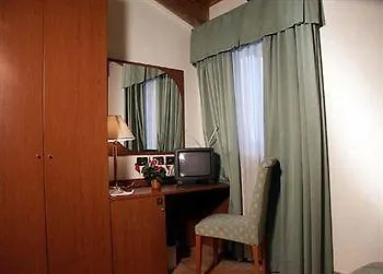 Conte Luna Hotel 3*